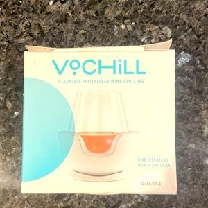 VoChill•stemless wine chiller•Oprah’s favorite things•New in box and wine charms